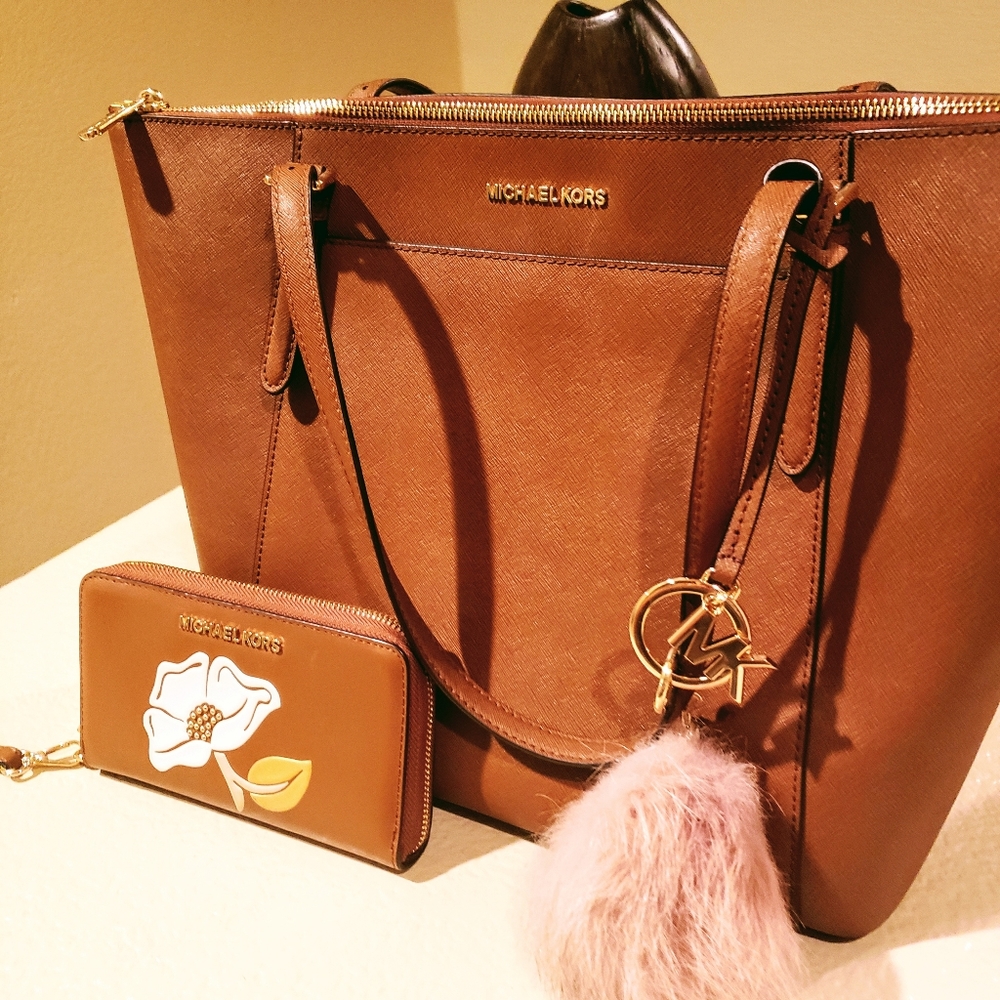 Michael Kors bag and wallet AUTHENTIC